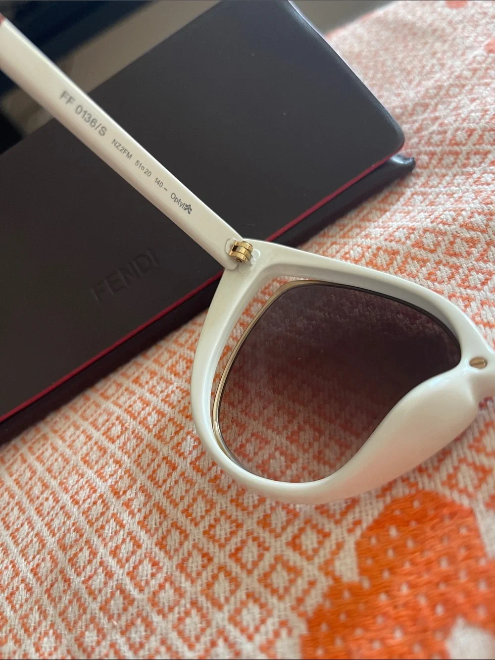 Fendi cateye sunglasses & case